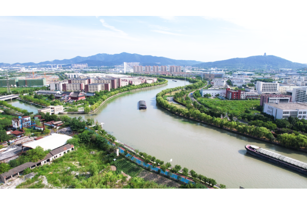 湖州市西南分区导流港出口段景观堤防工程
